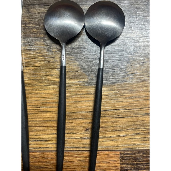 Cutipol Black Handle Stainless Steel Set of 2 Spoons Set and 3 Knives - Picture 4 of 4